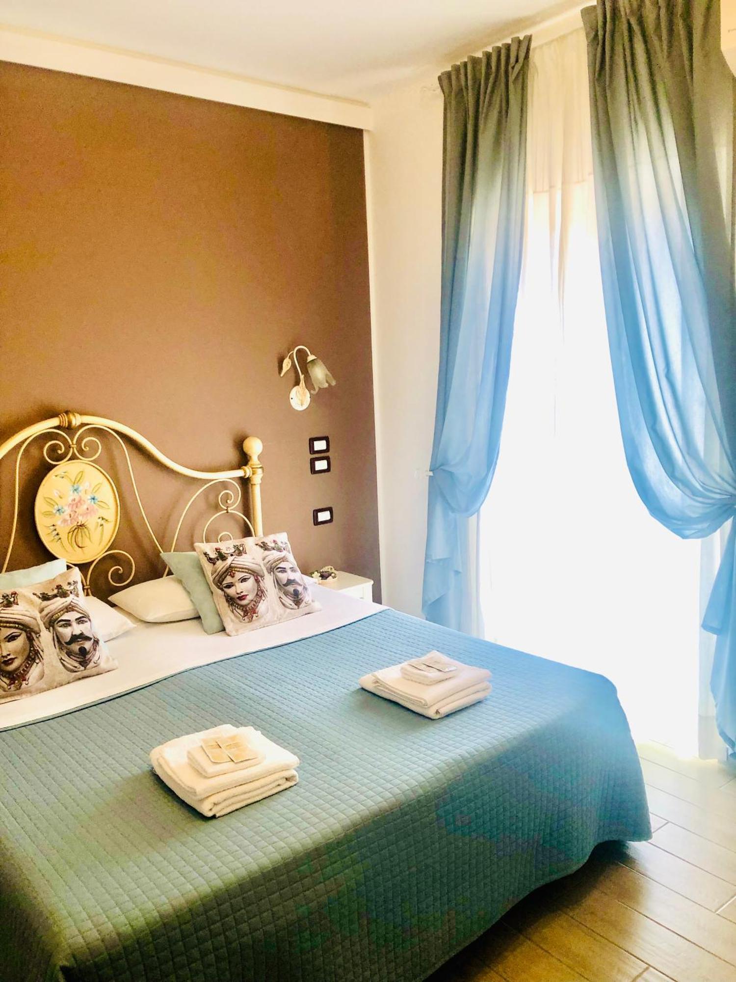 B&B Giulia Taormina Exteriör bild